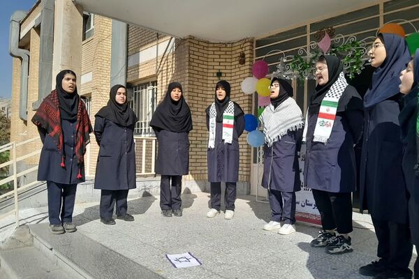 برگزاری صبحگاه‌ در کهریزک با برنامه‌های متنوع