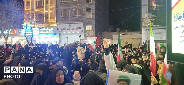 مراسم احیا در اولین شب قدر و هشتمین شب مراسم شهادت ایت الله خامنه ای 