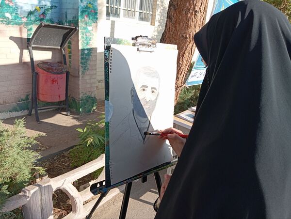 همبستگی نسل امروز با آرمان‌های انقلاب در راهپیمایی ۱۳ آبان باخرز
