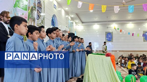 جشن نیمه شعبان باحضور دهه نودی‌های روستای گمبوعه بزرگ