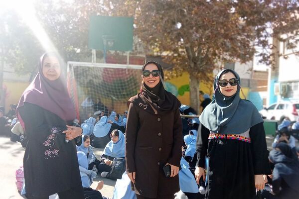 لبخند و شور نوجوانی، نشاط مدارس شهرستان قدس در ۱۳ آبان 