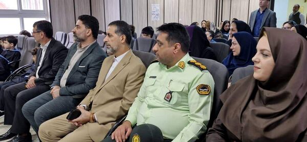 زنگ غنچه‌ها همزمان با سراسر کشور در بندرانزلی