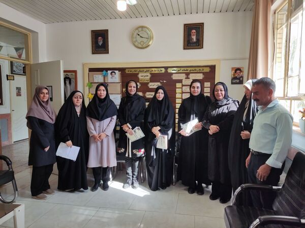 اولین جلسه انجمن اولیا و مربیان در دبستان رضای ۸ طرقبه شاندیز
