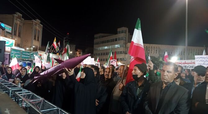 عشق به ایران در خون یک به یک ما ایرانیان