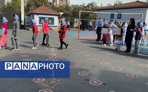 طرح امیدستان و المپیاد ورزشی درون مدرسه‌ای در دبستان آرمینه مصلی نژاد ناحیه 6 