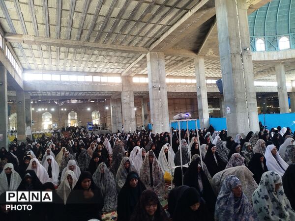 نماز  عبادی سیاسی جمعه نیشابور در روز ولادت حضرت زینب (س) و روز پرستار 