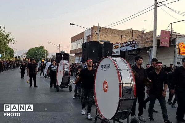 آیین‌های تاسوعا و عاشورا در لارستان