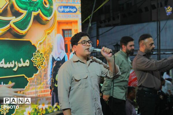یادبود ۱۶۸ شهید دانش آموز میناب در میدان امام خمینی ورامین