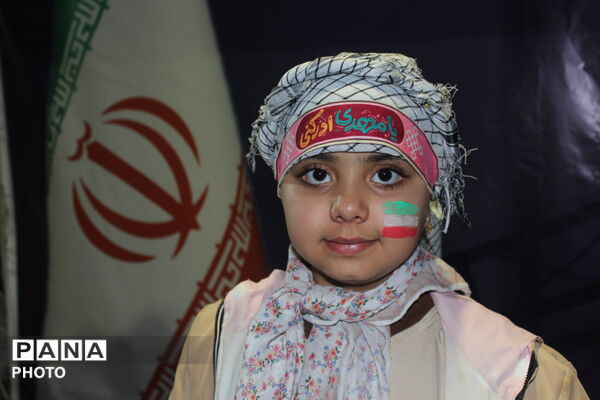 سپاه کوچک، اراده بزرگ؛ شکوه حضور نسل مبارز در قلب کرمان