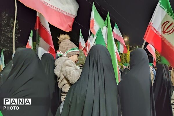 وحدت، راز ماندگاری شب‌های حماسه است