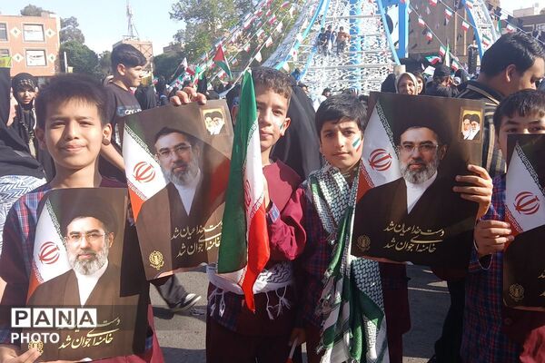 نقش افرینی دختران جان فدا دیار ۱۵ خرداد 