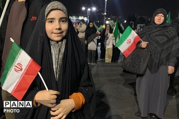 اجتماع و رزمایش دختران جان فدای ایران در میدان نماز شهرری 