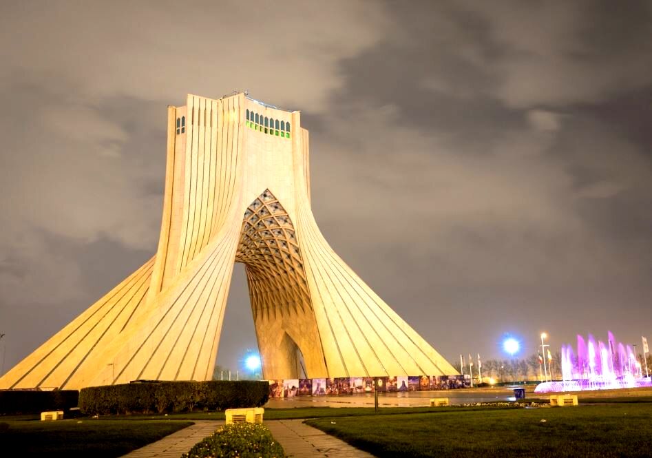برنامه جشنواره نوروزی برج آزادی مشخص شد 