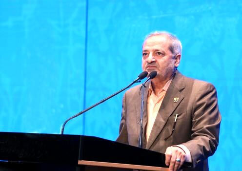 طراحی فرآیند آموزش هوش مصنوعی به ۲ میلیون دانش‌آموز و ۱۰۰ هزار معلم در آموزش‌وپرورش