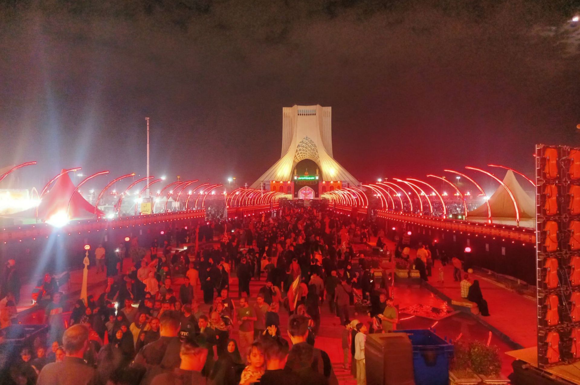 میدان آزادی، صحنه‌ همدلی و سوگواری اربعین