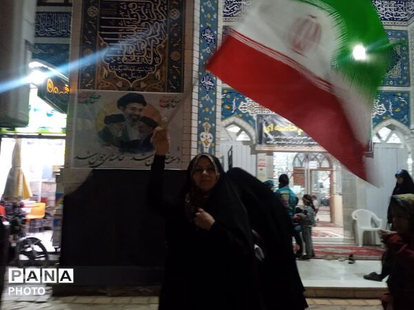 چهل و پنجمین شب از تجمعات مردمی در بی بی شطیطه شهرستان نیشابور 
