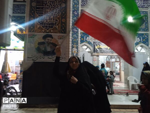 چهل و پنجمین شب از تجمعات مردمی در بی بی شطیطه شهرستان نیشابور 