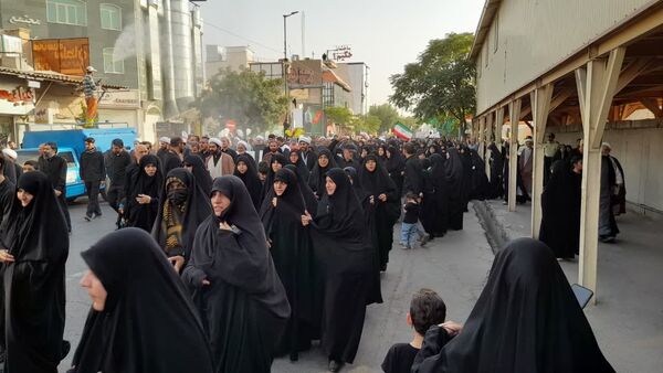 بیعت دوباره مردم قم با رهبری و مرجعیت 