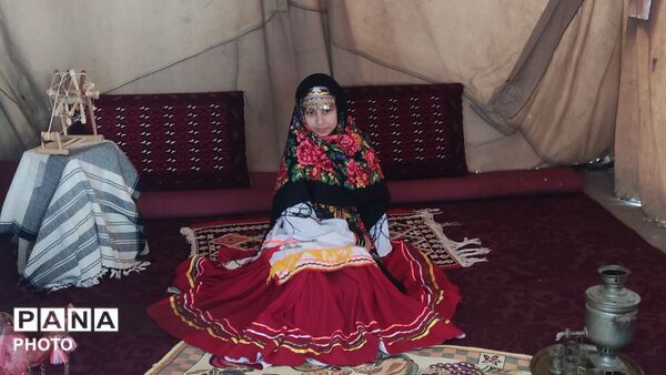 تجلی سلامت و فرهنگ در دبیرستان امام حسین(ع) 
