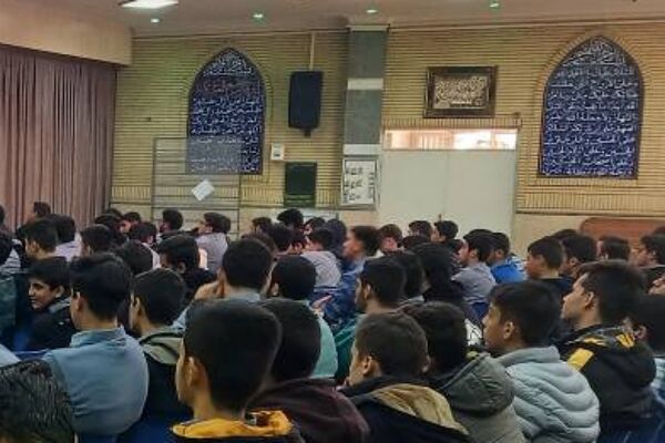 گرامیداشت هفته پژوهش در ناحیه 2 شهرری 