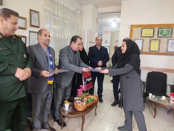 تفدیر سازمان دانش‌آموزی همدان از مدارس فعال تشکیلاتی پیشتازان