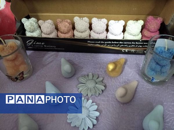 نمایشگاه هنرهای دستی دانش‌آموزان دبستان آزادی در هفته ماها