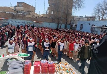 حضور پلیس راهنمایی و رانندگی در دبستان دخترانه گلبرگ