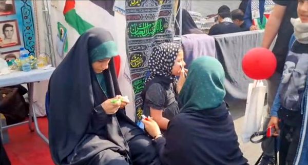 برپایی موکب‌ها در اربعین حسینی نمادی از دین باوری و سنت نبوی است