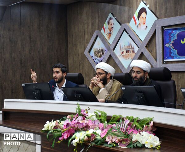 گردهمایی فعالان نذر آموزش در زنجان