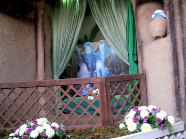 بازدید دانش آموزان دبستان سمیه قم از نمایشگاه حدیث غربت