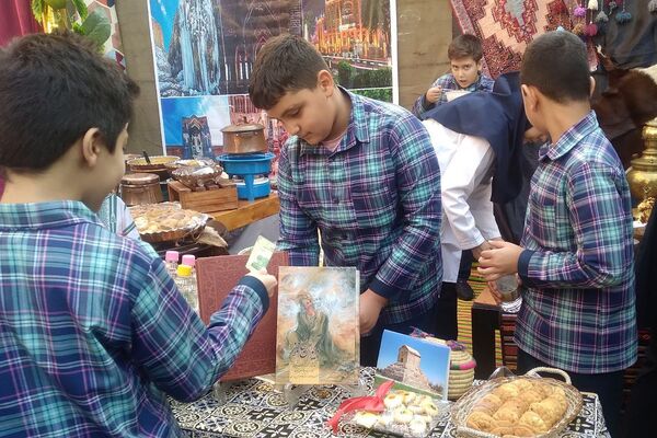 برگزاری «جشنواره ایرانشناسی» در دبستان مهر دانش ناحیه دو شهرری 