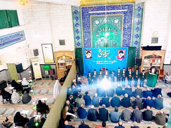 حماسه ۹ دی در مسجد حضرت قائم اسلامشهر 