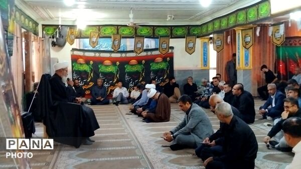  برگزاری آیین سوگواری اباعبدالله الحسین(ع) در آموزش و پرورش ناحیه ۲ بندرعباس