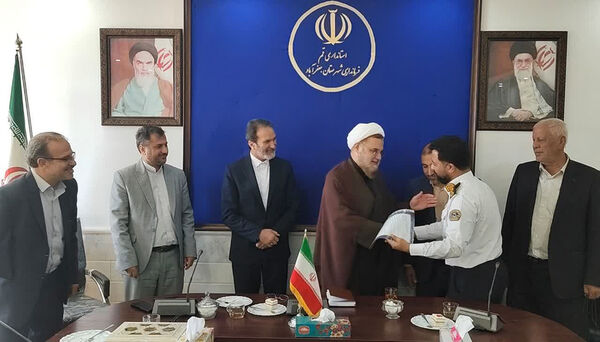 تقدیر امام جمعه جعفرآباد قم از خدمات پلیس