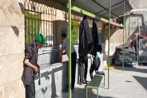 اقامه نماز جمعه در آخرین هفته ماه مبارک شعبان شهر بار نیشابور 