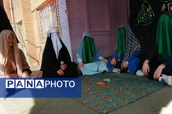 برگزاری نمایش مذهبی به مناسبت شهادت حضرت فاطمه الزهرا (س)در مدرسه پیام قرآن اسلامشهر