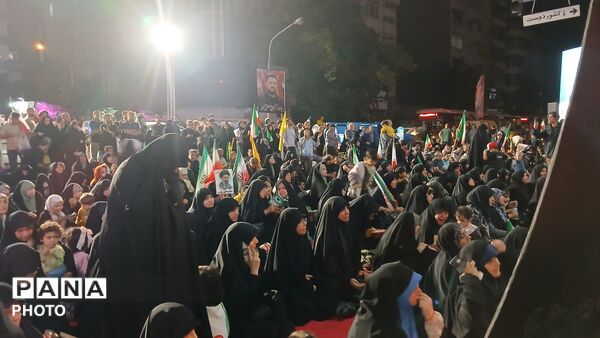 رواق کشور دوست، نزدیک ترین مکان به مقتل رهبر شهید