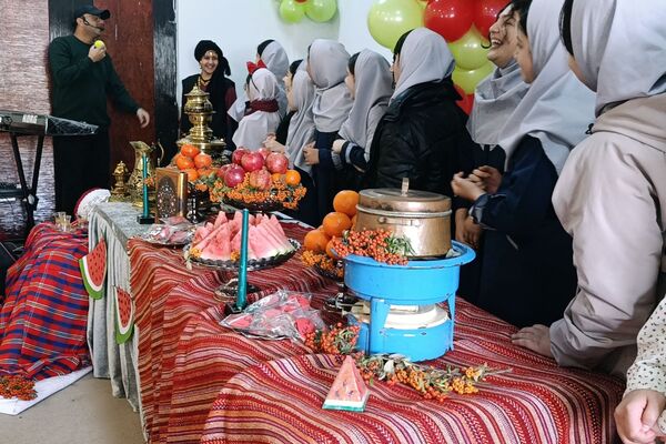 جشن یلدا در مدرسه شهید اسماعیلی عقدا پردیس