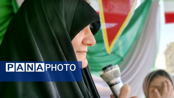 مراسم بزرگداشت شهادت حضرت زینب (س) در مدرسه حافظ