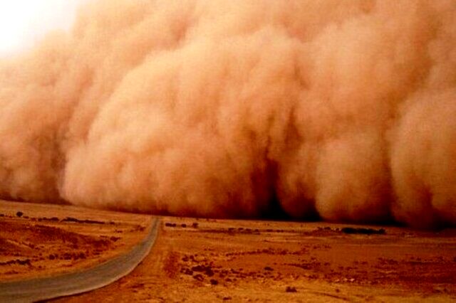 تامین نشدن حقابه های محیط زیست مهمترین عامل پدیده گرد و غبار است