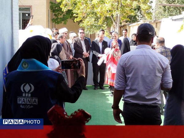 افتتاح «کافه گفت‌وگوی دخترونه» بجنورد