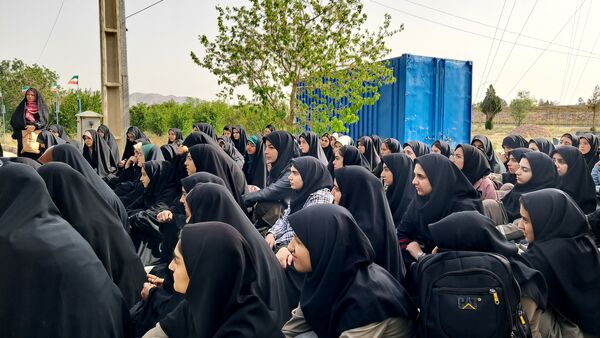 شبیه‌سازی جنگ در اردوگاه بیدگنه ، تجربه‌ای ماندگار برای دانش‌آموزان آموزشگاه شاهد شهدای اقتدار ملارد