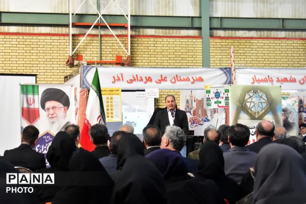 هنرستان‌های ناحیه دو تبریز روی صحنه