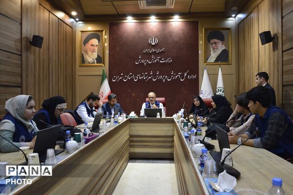 نشست خبری مدیرکل آموزش و پرورش شهرستان‌های استان تهران با خبرنگاران پانا