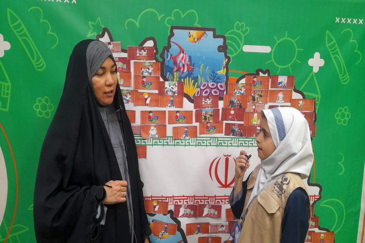 کودکان در حرم امام رضا (ع) با انتخابات آشنا شدند