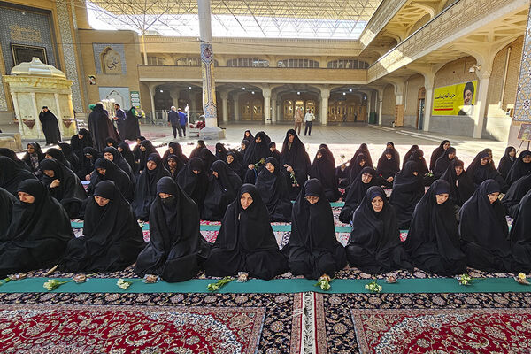 آیین گرامیداشت سالروز طوفان الاقصی با حضور کارکنان پلیس در قم