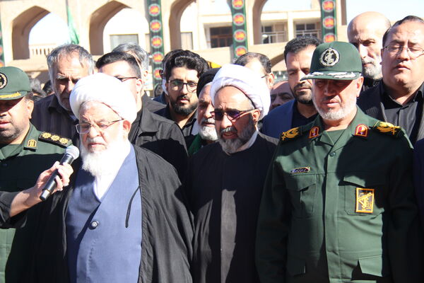 مراسم وداع با ۷ پیکر شهید گمنام هشت سال دفاع مقدس