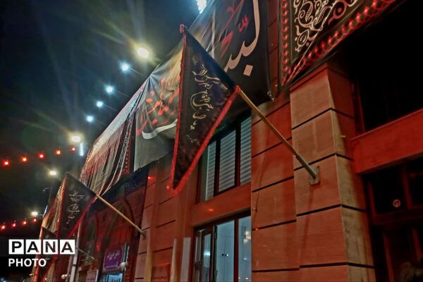 شب وصال در میعادگاه عشق؛ وداع یاران با سیدالشهدا(ع)