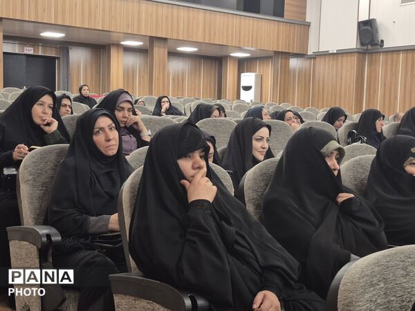 گردهمایی مدیران منطقه ۱۵ تهران