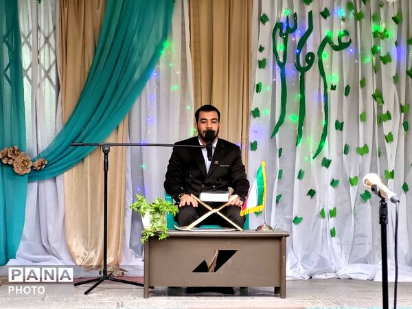 برگزاری شب شعر روایت عهد با حضور فرهیختگان شعر و ادب ناحیه ۳